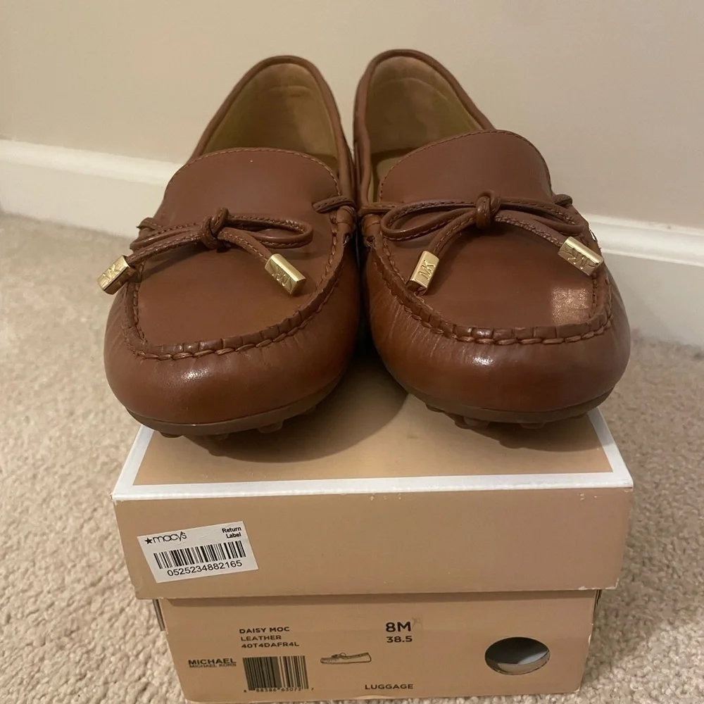 Michael Kors Juliette Loafer Size 8